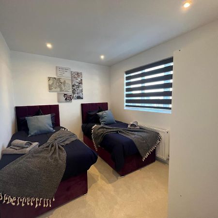 Апартаменты Star London Station Road 3-Bed Haven Экстерьер фото